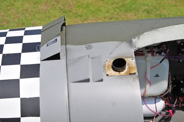 Meister Scale Giant Scale P-47 Thunderbolt, meister scale, model airplane news, model aviation, model airplanes, photo 12, control throws, scale exhaust, port with louvers