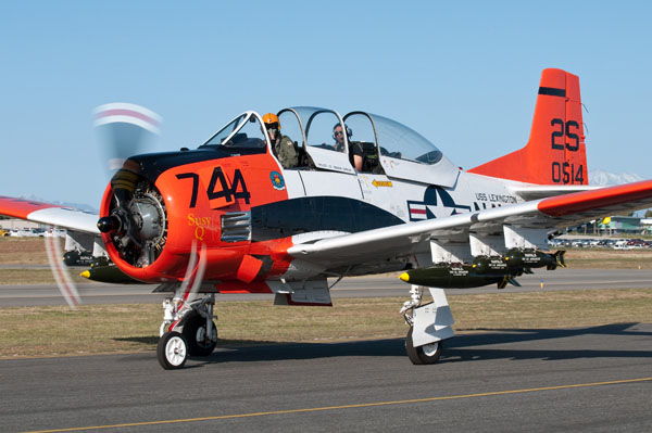 Model Airplane News - RC Airplane News | The T-28 Trojan 800HP Pussycat