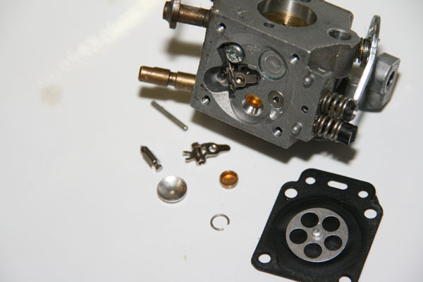 RC Giant Scale: How To Rebuild a Walbro Carburetor