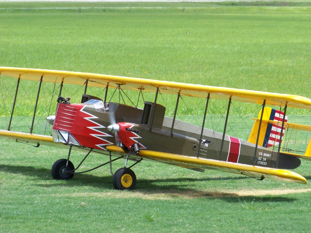 Пилотажная масштабная копия Curtiss “Condor” В-2