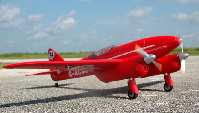 Bulldog started as a HobbyKing electric DH-88 Comet.