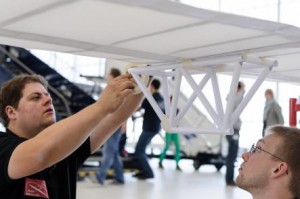 54-foot-span Paper Airplane Breaks Record!