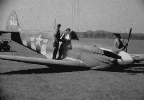 WW II pilot sees footage of his Spitfire crash-landing!