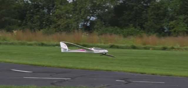 Flyzone Rapide Smooth Soaring : Raw Performance [VIDEO]