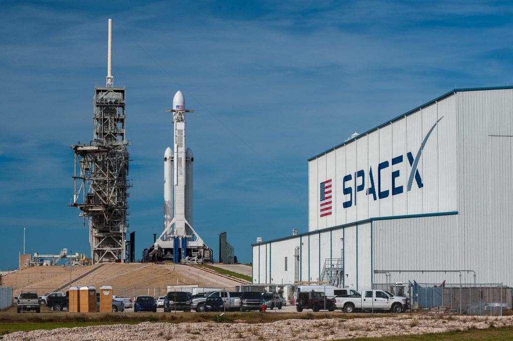 Model Airplane News - RC Airplane News | SpaceX Falcon Heavy launch Big Success! Launches Starman in a Tesla