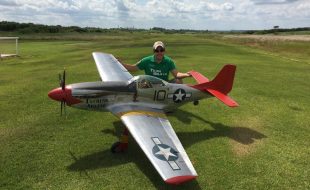 Red Tail Mustang: Fernando Bellegarde Giant Scale P-51