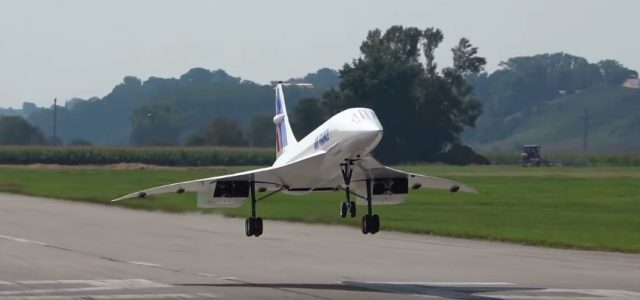 Monster Concorde Takes Flight