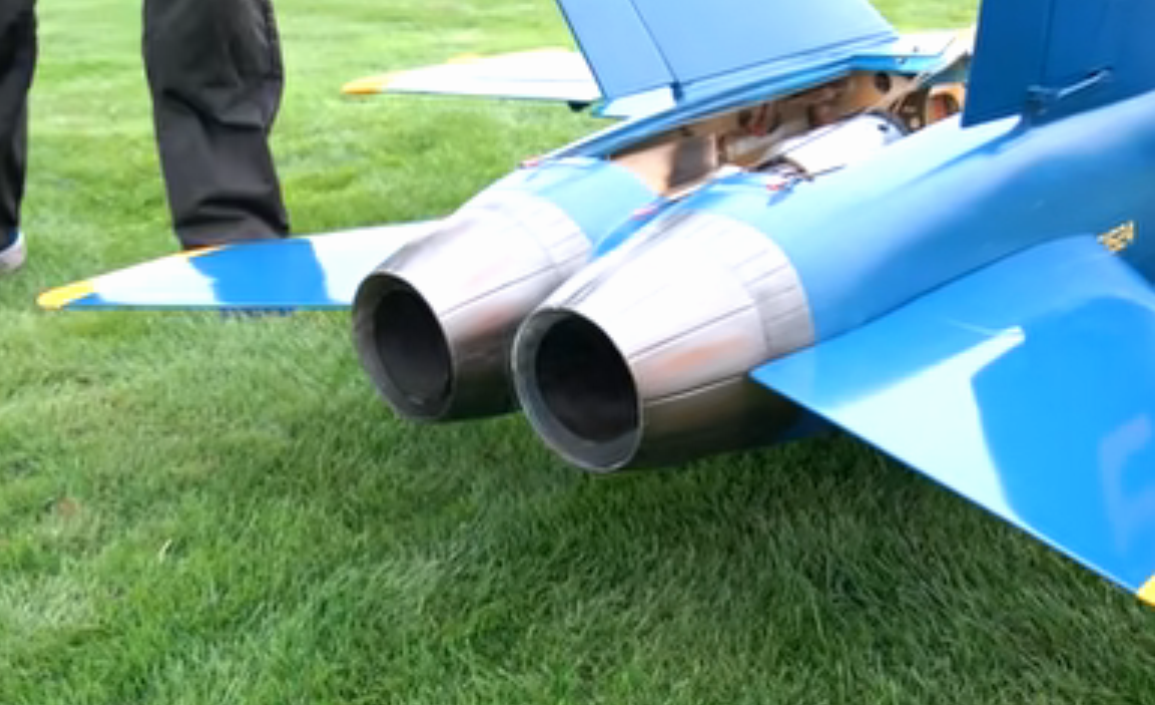 Model Airplane News - RC Airplane News | Stunning Twin Turbine F-18 Blue Angels Jet