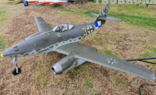 Giant Me 262 & Fw 190
