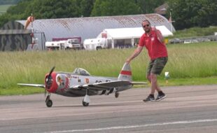 1/4-Scale P-47 Thunderbolt Beauty!